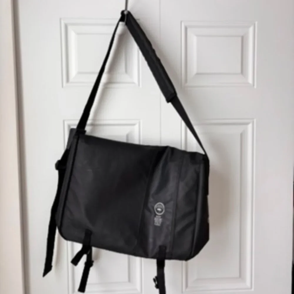 Timberland Mens Messenger Bag Water Resistant Outdoor Laptop